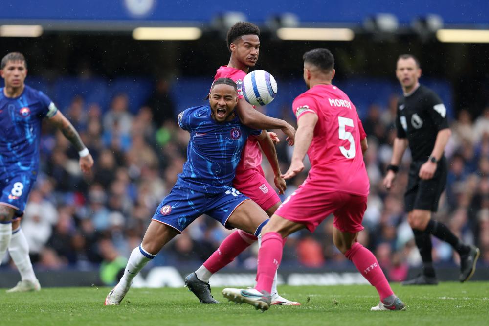 居第六名的 居第六名的